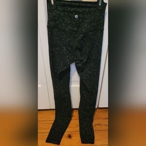 Deep coal lululemon leggings